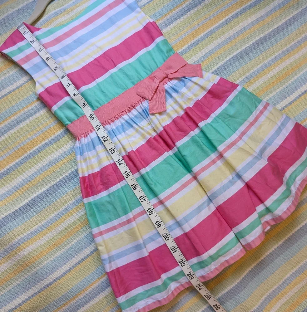 ⭐ Beautiful Carter's pastel striped dress 4T